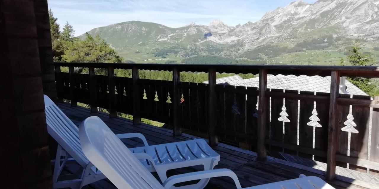 Chalet Aneloup Vue D'Exception A La Joue Du Loup Saint-Étienne-en-Dévoluy Buitenkant foto